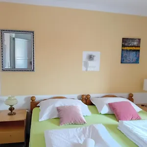 Appartement D,apartman, Omišalj